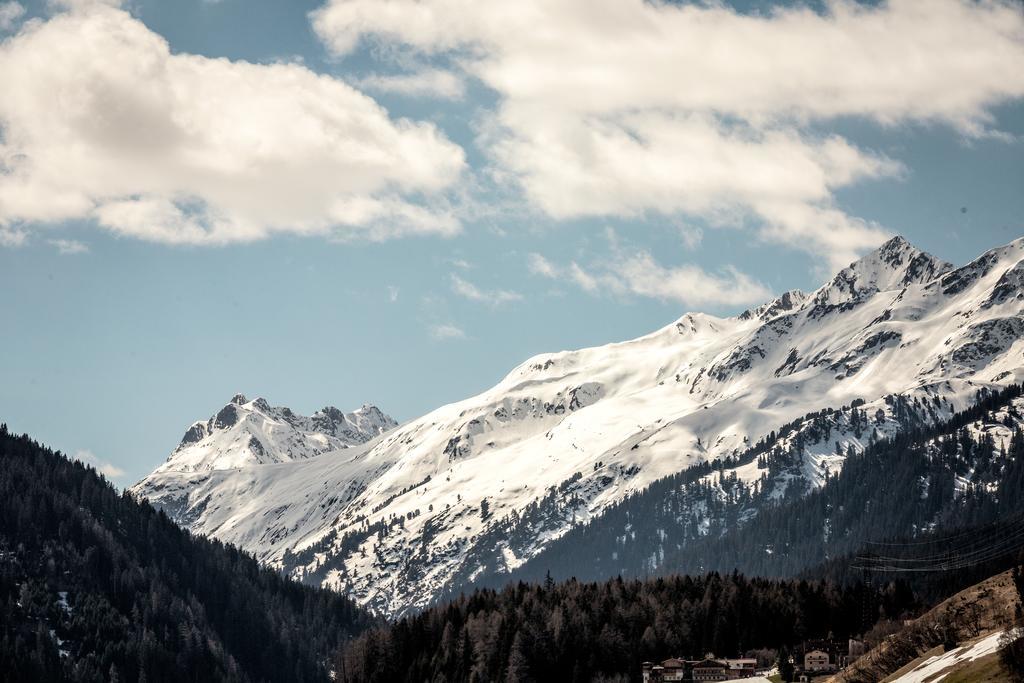 Hotel Garni Ernst Falch Sankt Anton am Arlberg Exterior foto